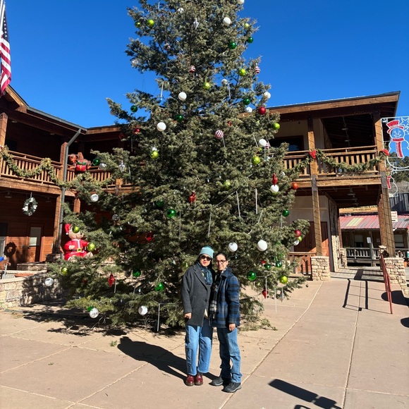 Dr Martens - Picture 1 of 8